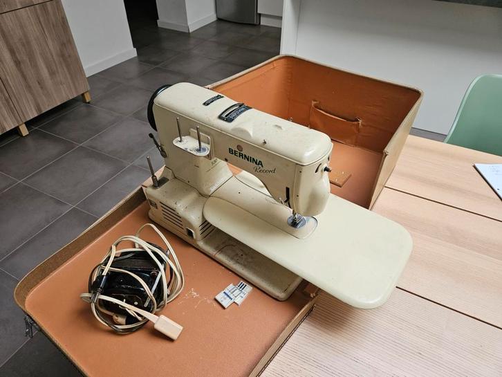 Bernina Record, Hobby en Vrije tijd, Naaimachines en Toebehoren, Bernina, Ophalen