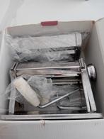 Machine a pates Ernesto, Enlèvement