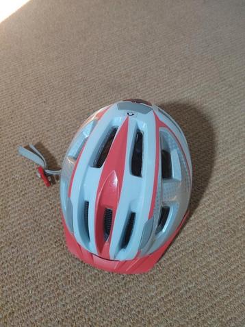 Fietshelm  beschikbaar voor biedingen