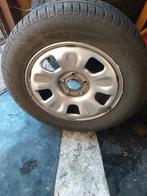 Winterbanden op stalen velgen Dacia Duster 215/65/16 98H, Ophalen, Velg(en), 16 inch, Winterbanden