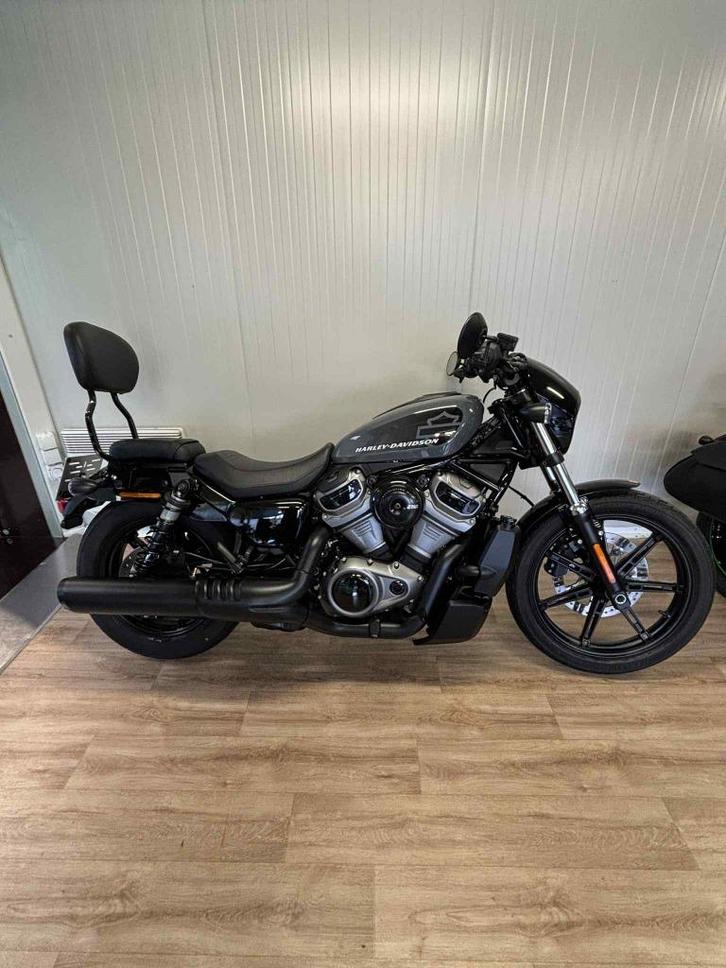 HARLEY-DAVIDSON NIGHTSTER, Motoren, Motoren | Harley-Davidson, Bedrijf, Chopper, meer dan 35 kW, Ophalen