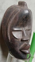 Veel Afrikaanse voorwerpen, Antiek en Kunst, Ophalen