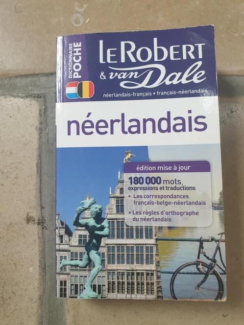 Le Robert & Van Dale : néerlandais français/français néerlan, Livres, Dictionnaires, Comme neuf, Français, Van Dale, Enlèvement ou Envoi