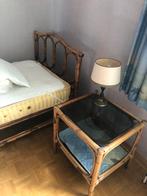 Rotan bed en nachtkastje - 1 persoon - uitstekende staat, Huis en Inrichting, Slaapkamer | Complete slaapkamers, Zo goed als nieuw