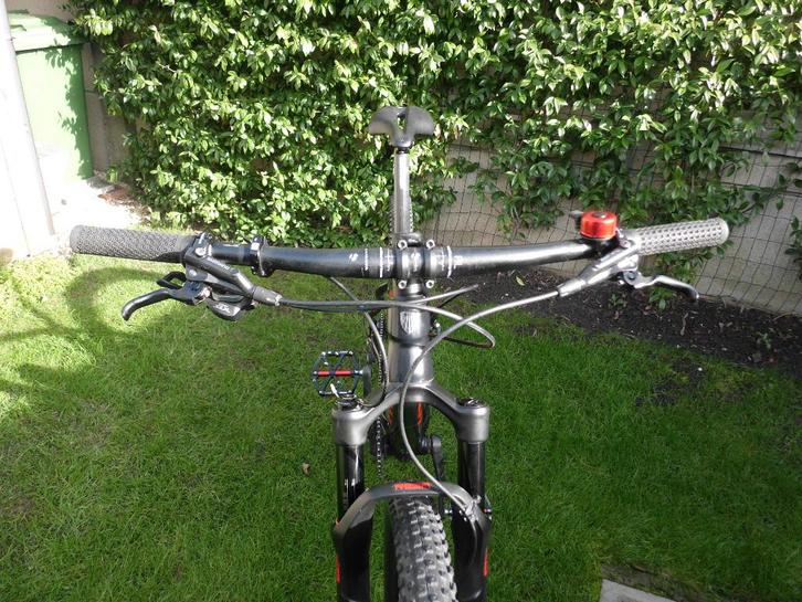 Procaliber 8 Trek 29 inch, Fietsen en Brommers, Fietsen | Dames | Sportfietsen en Toerfietsen, Zo goed als nieuw, Overige merken