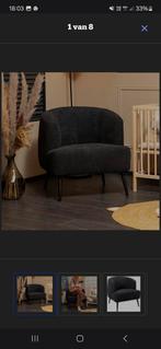 Prachtige zwarte zetel, Ophalen