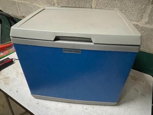 Draagbare 220V Mobicool C40-compressor voor op de camping, Caravans en Kamperen, Koelboxen, Gebruikt, Koelbox, Compressor, Ophalen