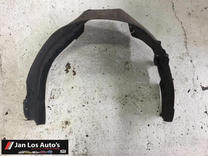 Modderkuip rechtsvoor Audi Cabriolet B4 ('91-'00) 895821172, Auto-onderdelen, Carrosserie, Bumper, Audi, Voor, Gebruikt, Ophalen of Verzenden