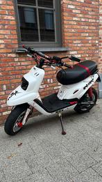 Mbk booster naked /50cc/ b klasse, Fietsen en Brommers, Ophalen, Tweetakt, Overige modellen, 50 cc