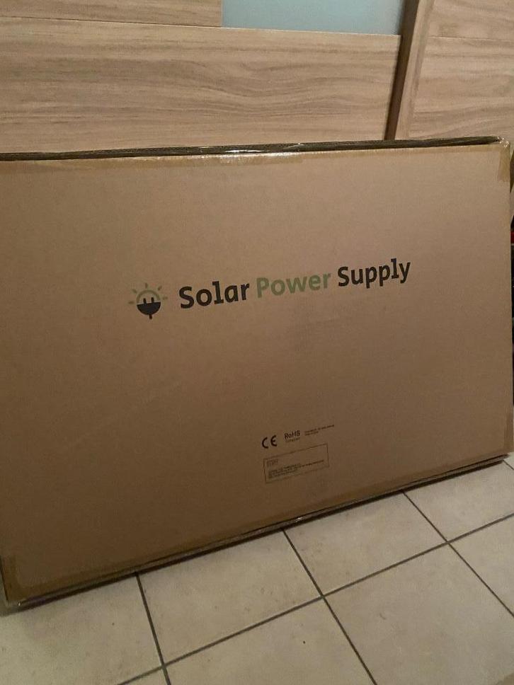 Plooibaar zonnepaneel solar power supply, Doe-het-zelf en Bouw, Zonnepanelen en Toebehoren, Nieuw, Paneel, 200 wattpiek of meer