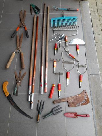 Lot jardinage - outils Wolf garden & autres disponible aux enchères