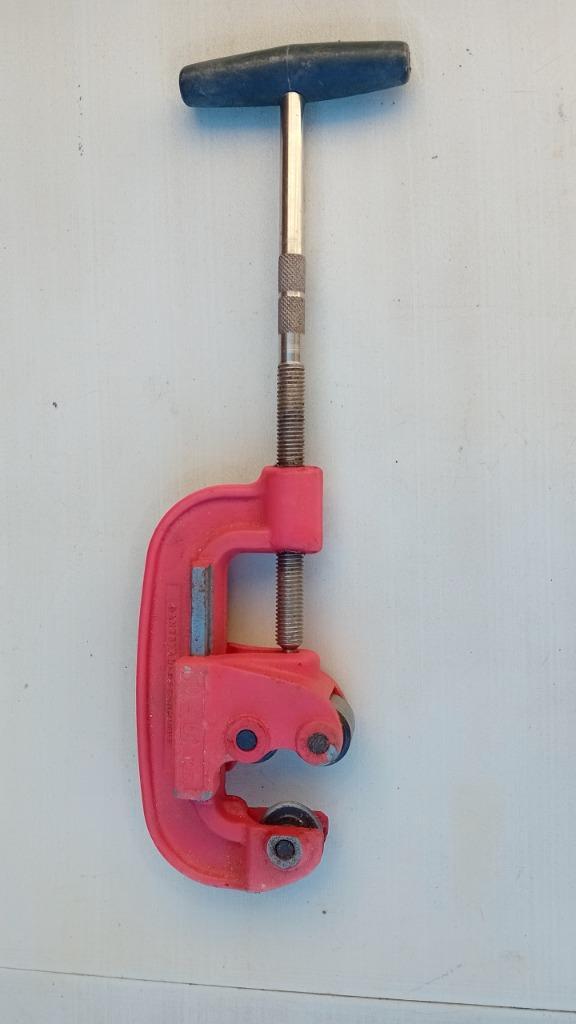 coupe-tube professionnel, Doe-het-zelf en Bouw, Gereedschap | Handgereedschap, Zo goed als nieuw, Ophalen