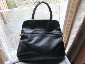 DELVAUX Sac cuir noir siglé beschikbaar voor biedingen