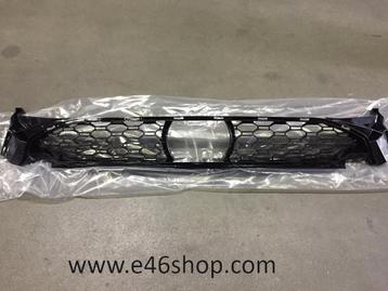 BMW X3M LUCHTROOSTER BUMPER MIDDEN OE 51118064600 beschikbaar voor biedingen