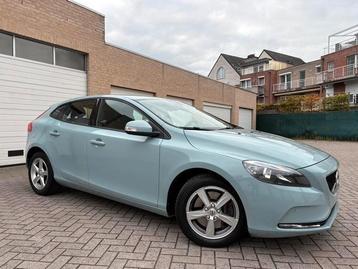 Volvo V40 T2 | 12 Maanden Garantie | 118 Dkm | Benzine|2017| beschikbaar voor biedingen