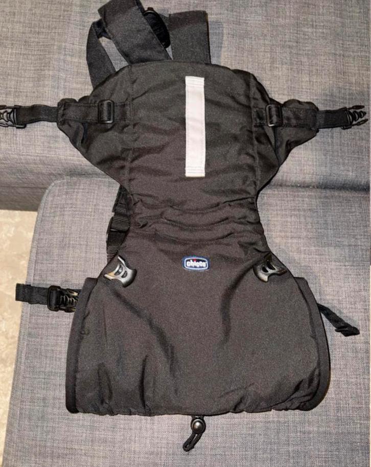 Porte-bébé noir – Chicco – Comme neuf, Enfants & Bébés, Porte-bébés & Écharpe porte bébé, Comme neuf, Porte-bébé, Chicco, Enlèvement ou Envoi