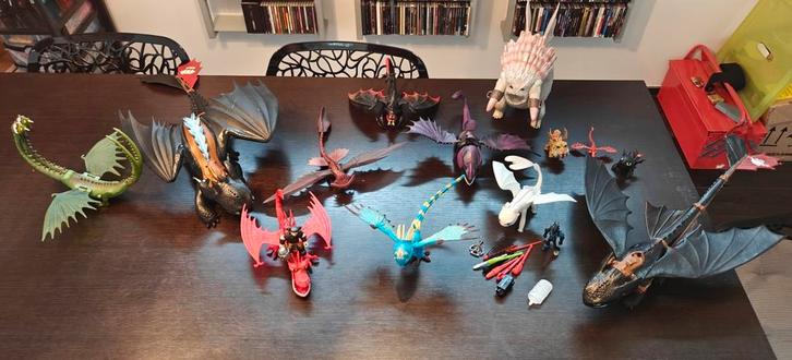 11 draken uit Hoe Tem je een Draak, Kinderen en Baby's, Speelgoed | Actiefiguren, Zo goed als nieuw, Ophalen