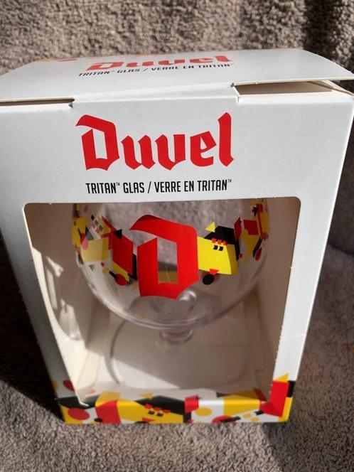 Duvel glas Tritan in doos, Collections, Verres & Petits Verres, Neuf, Verre à bière, Enlèvement ou Envoi