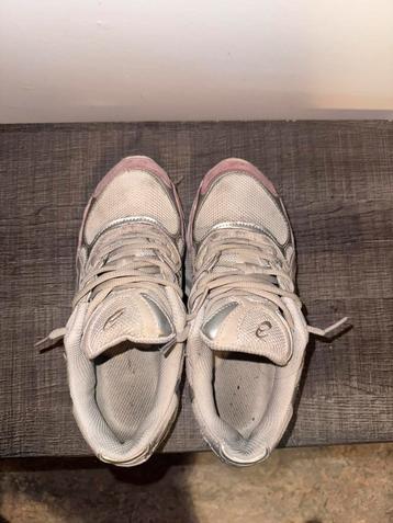 Asics Gel Nyc beschikbaar voor biedingen