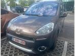 PEUGEOT Partner Tepee 2PLC

1.6 HDI 55 kw, Auto's, Monovolume, Zwart, 4 cilinders, Bruin