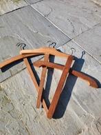 3 porte-manteaux vintage en bois, Enlèvement