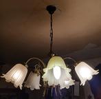 Ancien lustre floral, Enlèvement