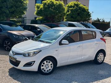 Hyundai i20 1.1 CRDi *Airco* 1 Jaar garantie beschikbaar voor biedingen