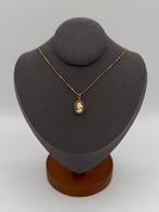Antieke 14k gouden camee hanger, Overige voorstellingen, Ophalen of Verzenden, Zo goed als nieuw, Met edelsteen