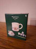 NIEUW - DIY mug - huisje met schoorsteen - mok beschilderen, Neuf, Enlèvement ou Envoi, Céramique, Autres styles