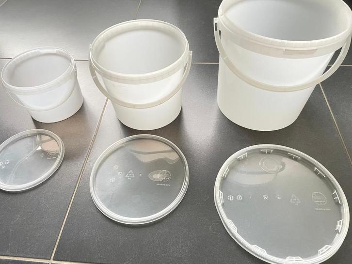 emmers 2,2 ISO liter handgreep & deksel merk Groku, Zakelijke goederen, Stock en Retail | Verpakking en Verzending, Ophalen