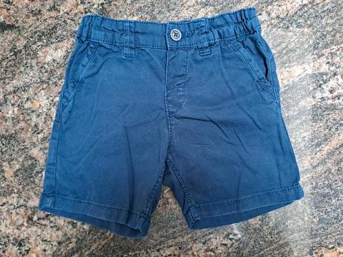 Mt 80 Donkerblauwe gekleede short, Kinderen en Baby's, Babykleding | Maat 80, Gebruikt, Jongetje, Broekje, Ophalen of Verzenden