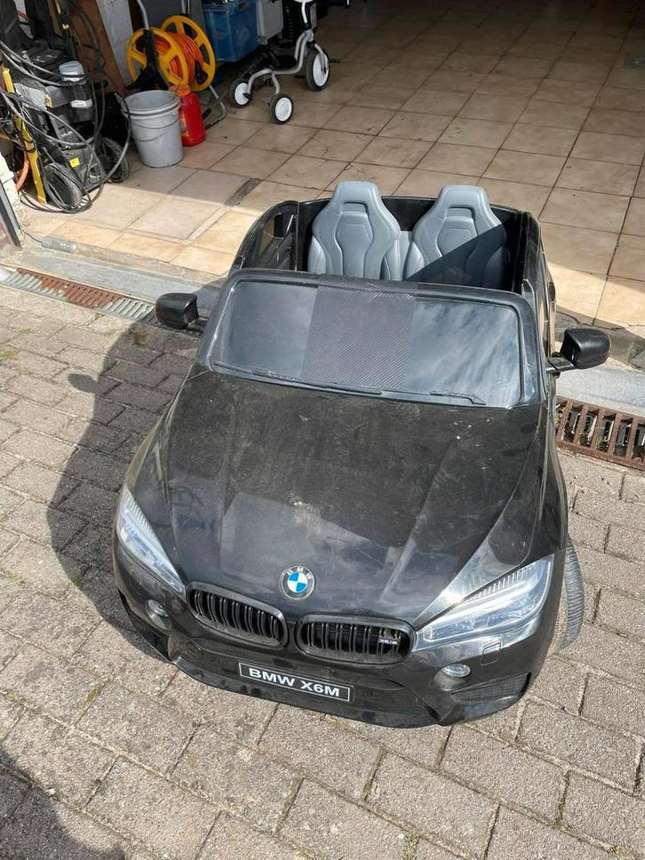 Auto voor 2 kindjes met afstandsbediening - defect, Kinderen en Baby's, Speelgoed | Buiten | Accuvoertuigen, Ophalen