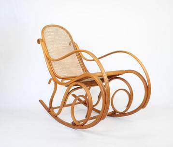 Thonet schommelstoel nr 14 beschikbaar voor biedingen