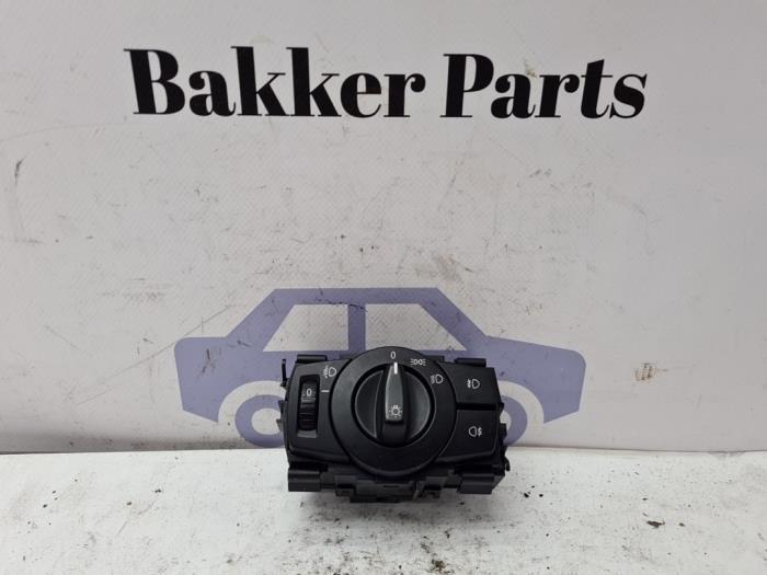 Licht Schakelaar van een BMW 1-Serie, Auto-onderdelen, Dashboard en Schakelaars, BMW, Gebruikt, 3 maanden garantie