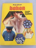 VINTAGE Boek ‘HAKEN’, 1972., Ophalen of Verzenden