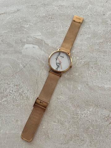 Cluse marmer horloge beschikbaar voor biedingen
