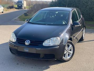 VOLKSWAGEN GOLF V(5)-125DKM-1.6BENZINE-GEKEURD beschikbaar voor biedingen