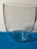 Grote, doorschijnende vaas, h. 25 cm, dik glas, Ophalen, Nieuw, Glas