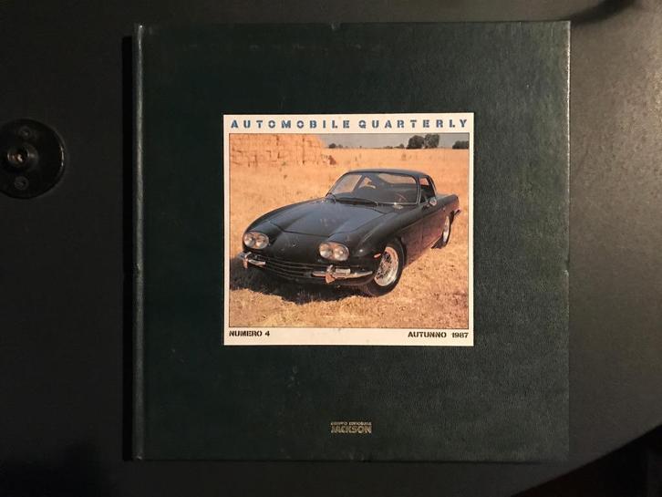 Livre “Automobile Quartely”, Boeken, Auto's | Boeken, Gelezen, Ophalen of Verzenden