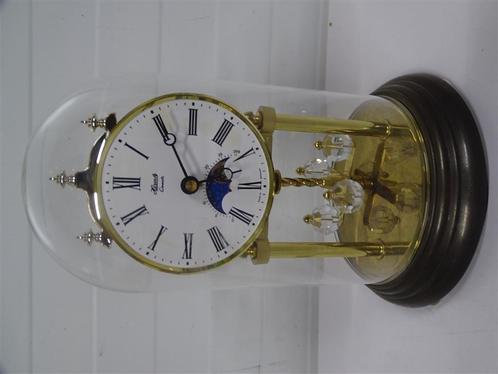 A6169 Hermle quartz clock, Antiek en Kunst, Antiek | Klokken, Ophalen of Verzenden