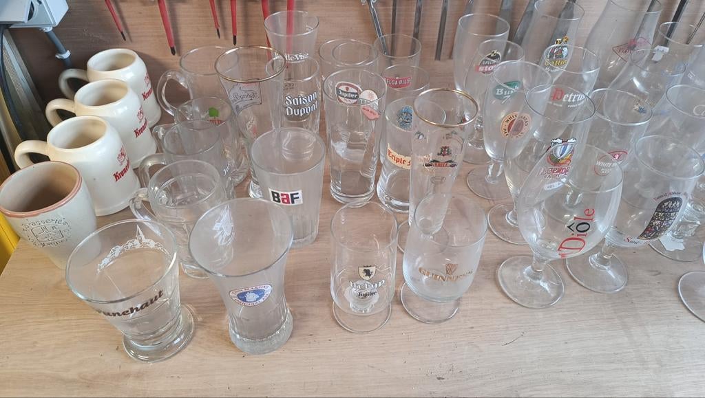 Verres bières spéciales, Collections, Verres & Petits Verres, Comme neuf, Verre à bière, Enlèvement