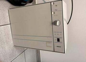 Mini lave-vaisselle bosch. Comme neuf n’a jamais servi 1x beschikbaar voor biedingen