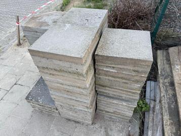 Betontegels 30x30 - 109 st beschikbaar voor biedingen