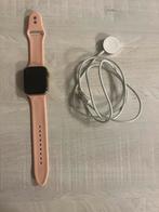 Apple Watch-serie 5, Handtassen en Accessoires, Apple, IOS, Roze, Zo goed als nieuw