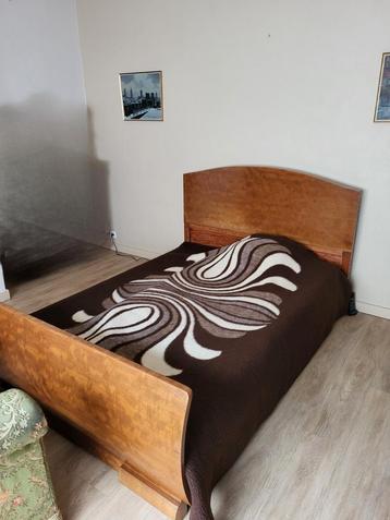 Art Deco Slaapkamer beschikbaar voor biedingen