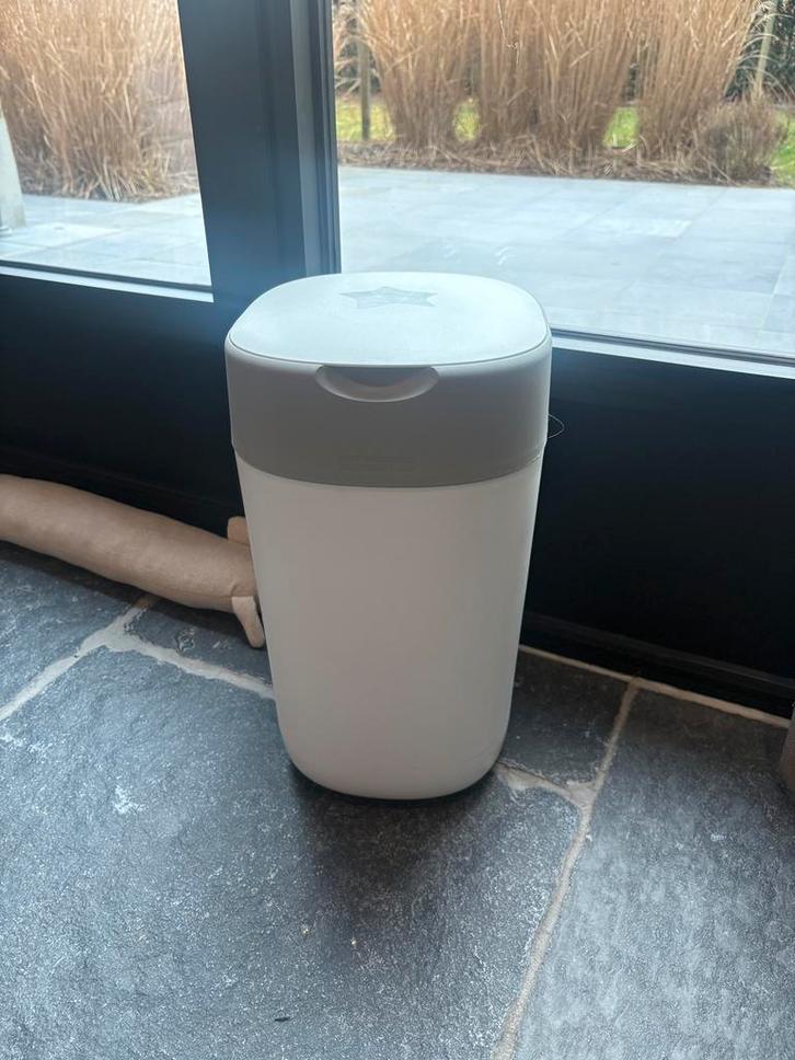 Tommee Tippee - Luieremmer met geurloos systeem, Kinderen en Baby's, Luiertassen, Zo goed als nieuw, Ophalen