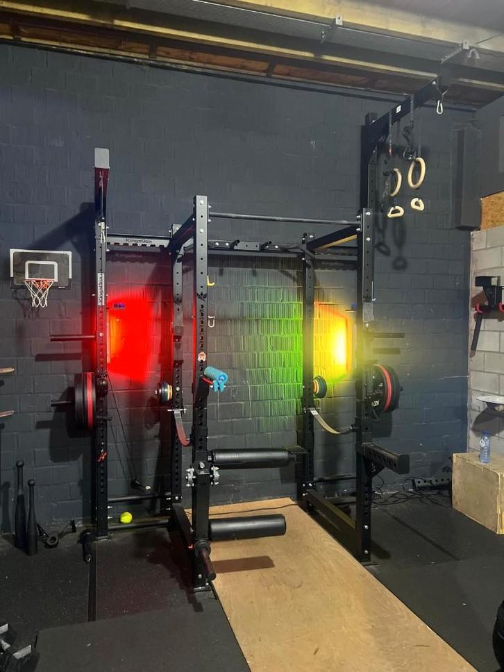 Rack crossfit, musculation Kingsbox, Sport en Fitness, Fitnessmaterialen, Gebruikt, Oprekstang, Armen, Benen, Borst, Buik, Rug