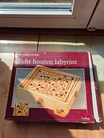 Premier Edition Echte houten labyrint  beschikbaar voor biedingen