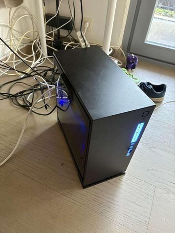 Medion erazer gaming pc beschikbaar voor biedingen
