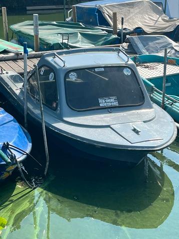 Te koop karperboot beschikbaar voor biedingen